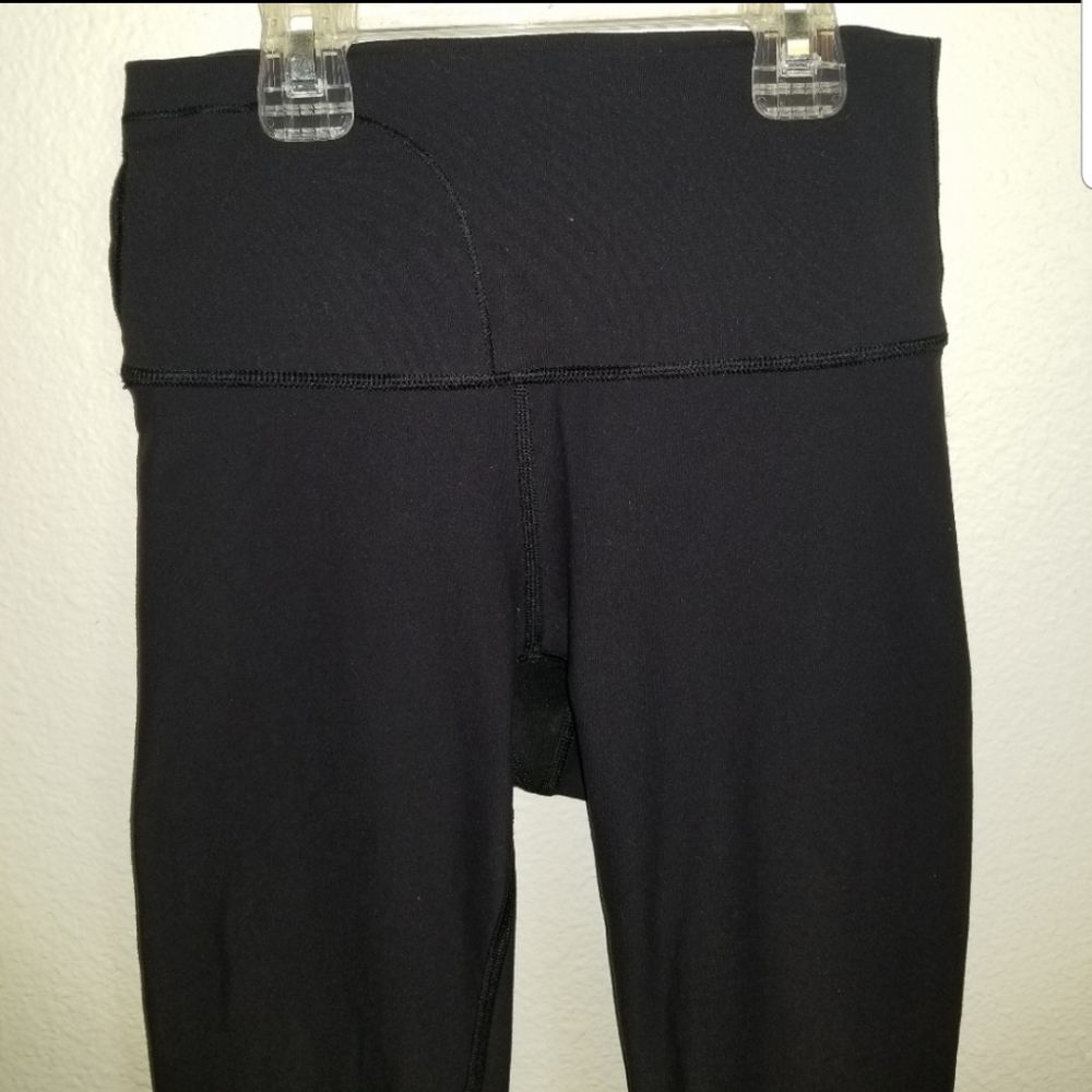 Lululemon Wunder Under (for Chloeswanson14)